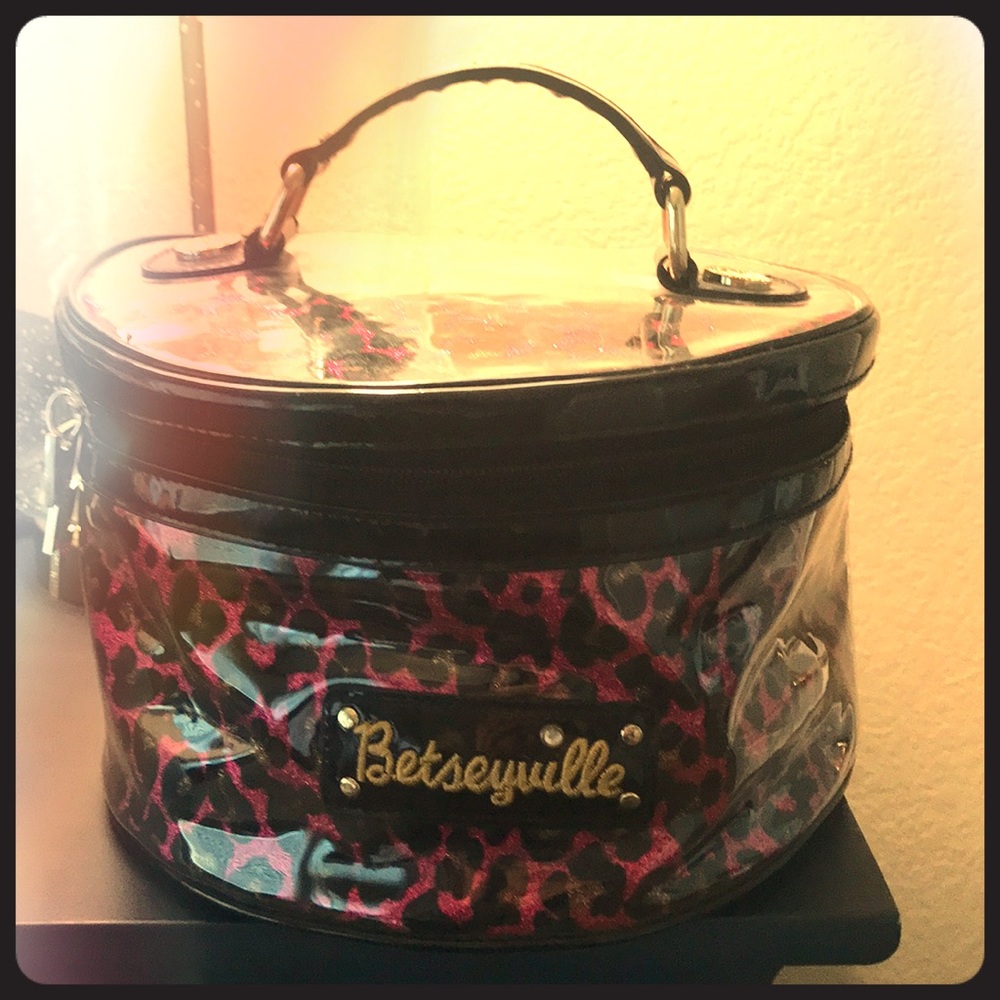 Betsy Johnson Jewelry Travel Case
